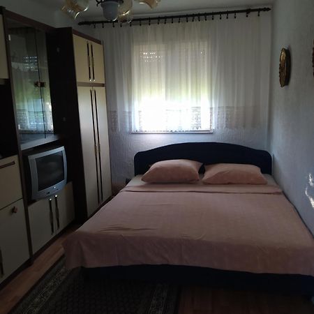 Oaza Mira Porodicna Kuca Za Opustanje Villa Apatin Exterior photo